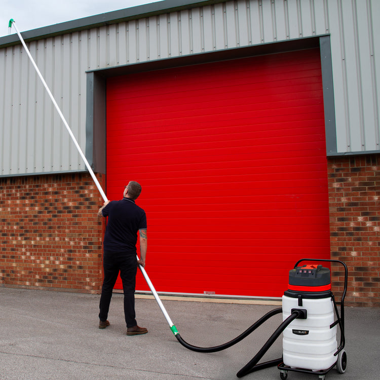 90L Wet & Dry Vacuum With Gutter Vacuum Poles & 5m Hose